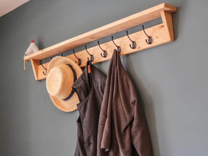 Snowdrop Cottage - image 7