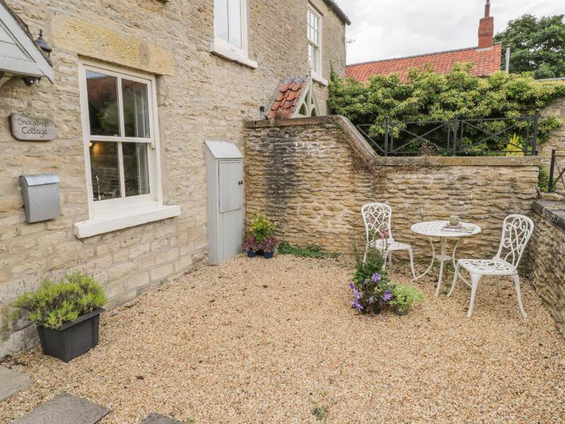 Snowdrop Cottage - image 18
