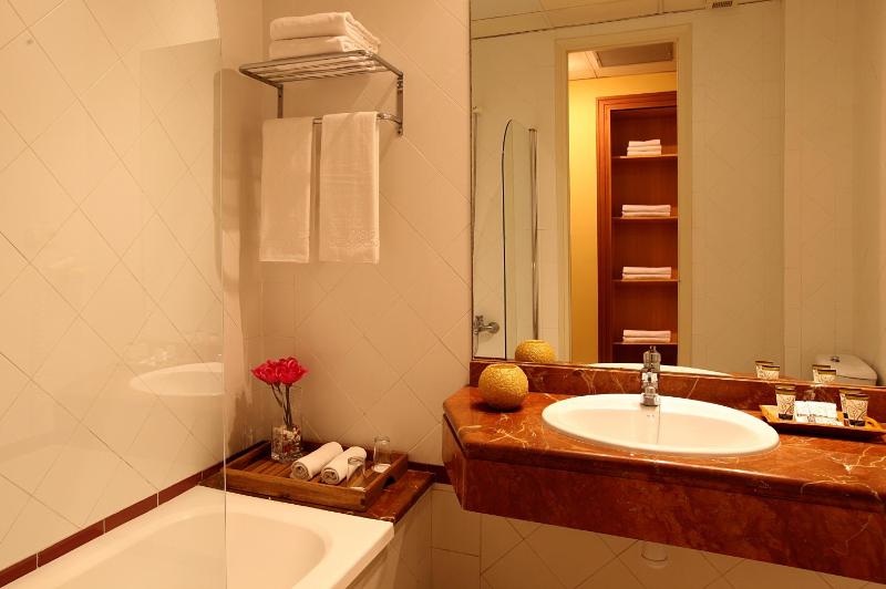 Junior Suite image 3