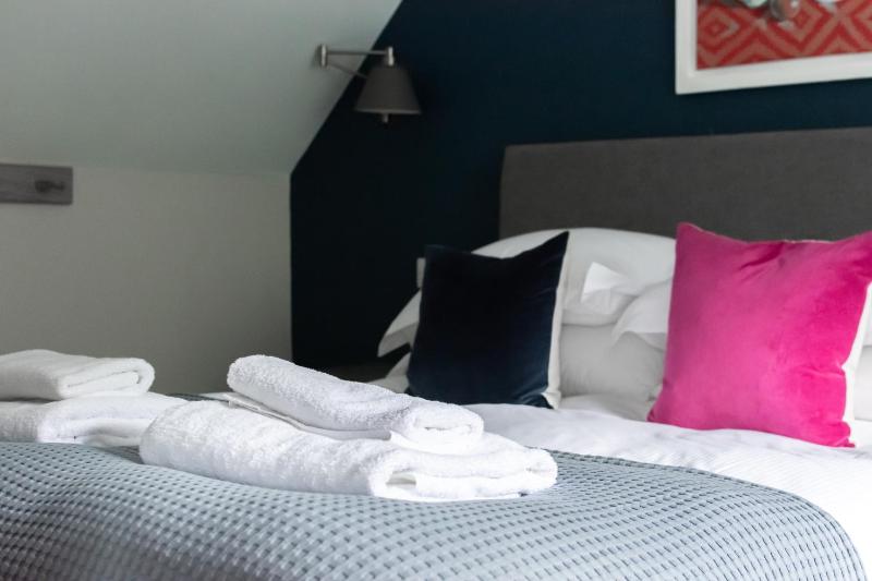 Double Room with Private Bathroom image 3