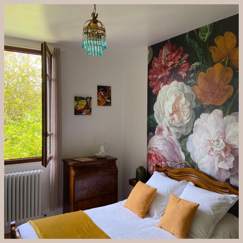 Double Room with Private Bathroom image 1