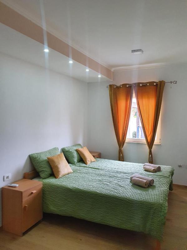 Studio Apartment image 1