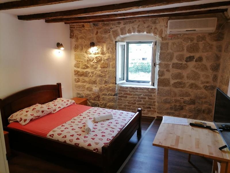 Budget Double Room image 1