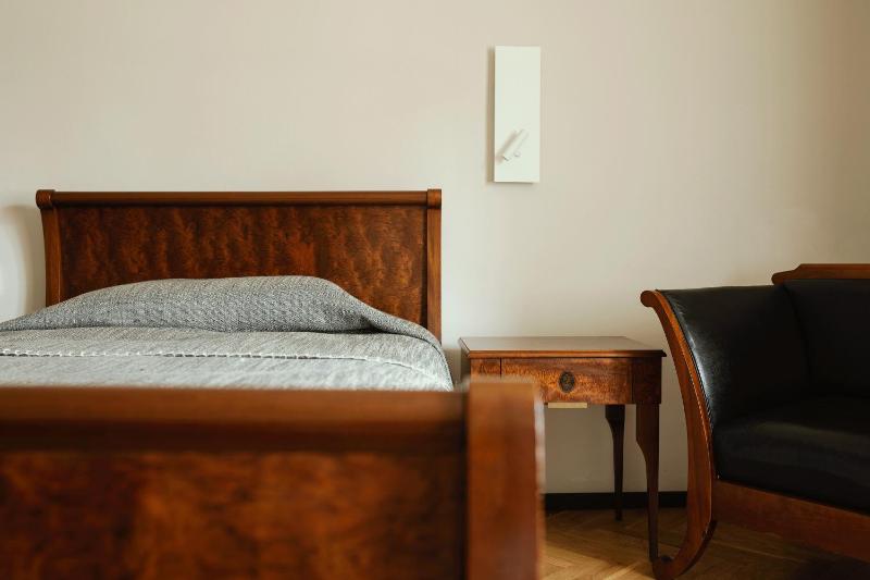 Twin Room image 3