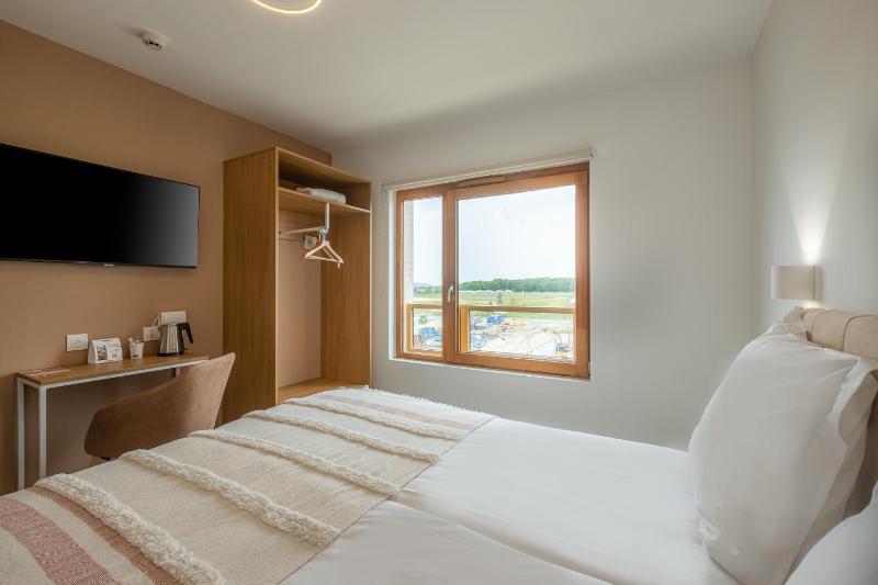 ibis Styles Amiens Sud - image 31