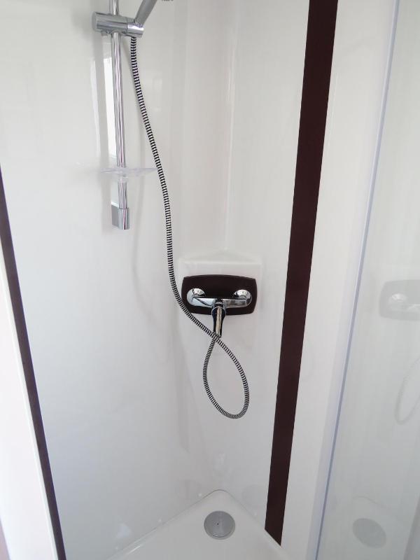 Résidence avec piscine chalet pour 6 - image 32