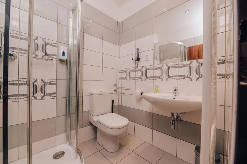 Apartment image 3