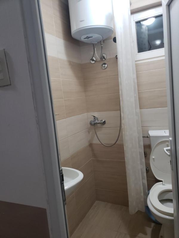 Studio Apartment image 4