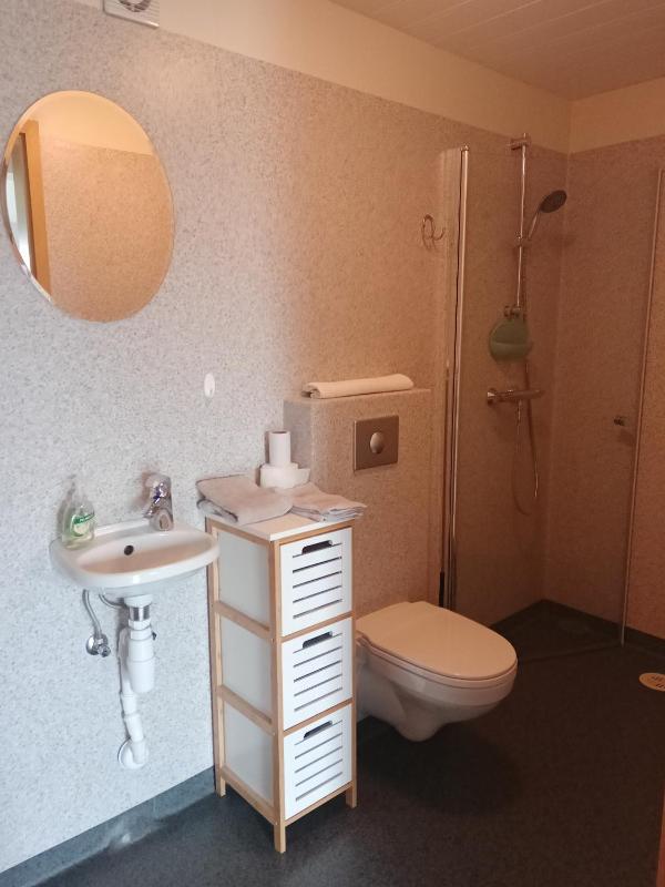 Studio Apartment image 4