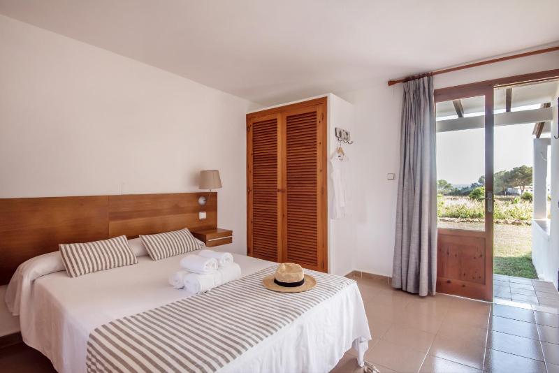 Double Room image 1