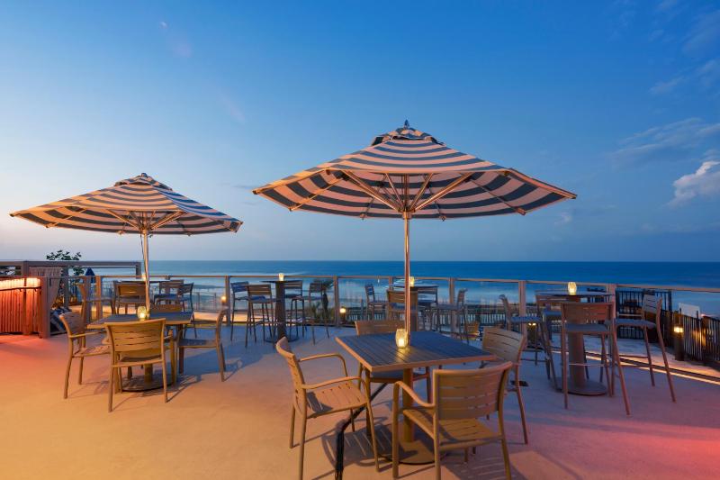 Max Beach Resort - image 36