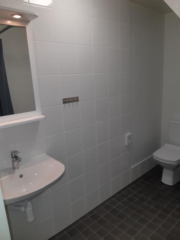 Standard Family Room image 3