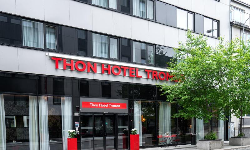 Thon Hotel Tromsø - image 1