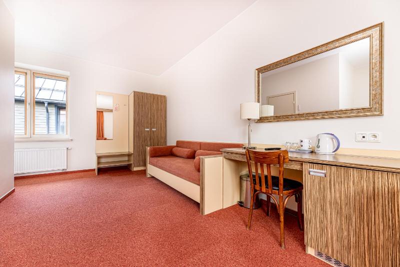 Info Hotel - image 8