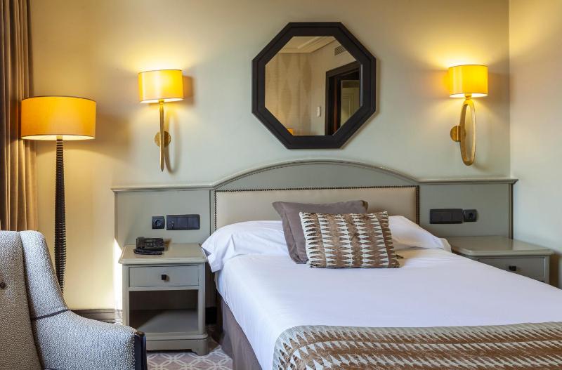 Single Room image 3