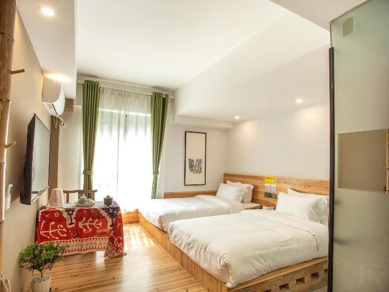 Superior Twin Room - Lotus image 4