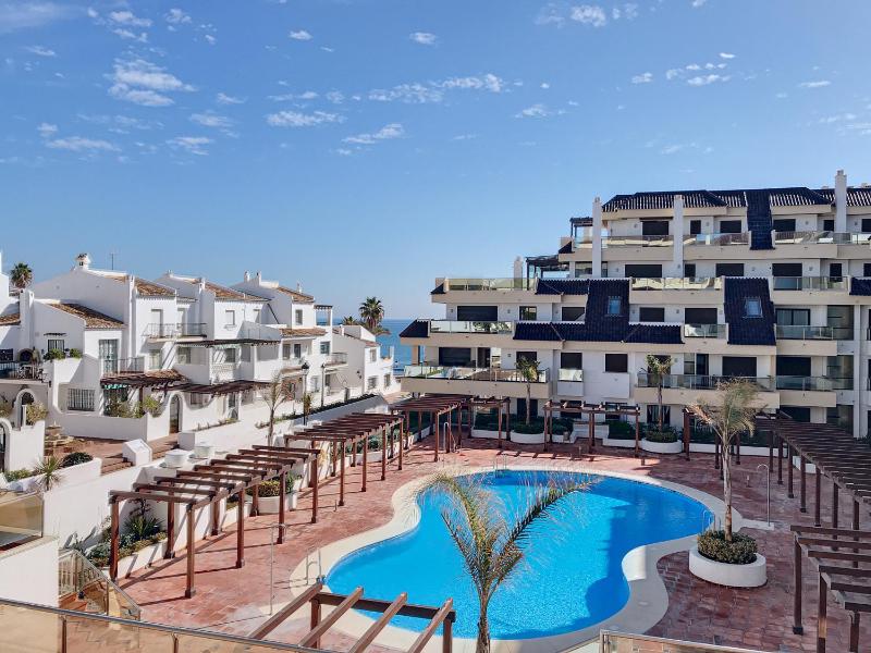 Lovely apartment with pool & sea views - Marina Del Castillo 2129 - image 34