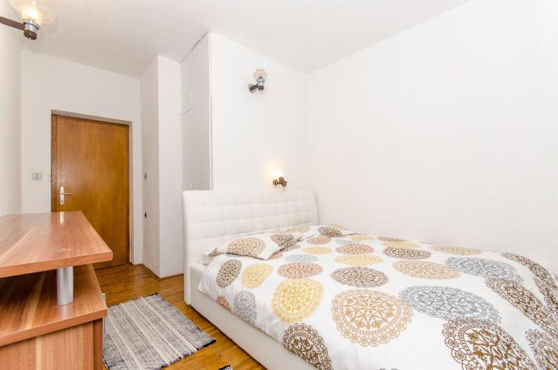 Apartment with Terrace image 4