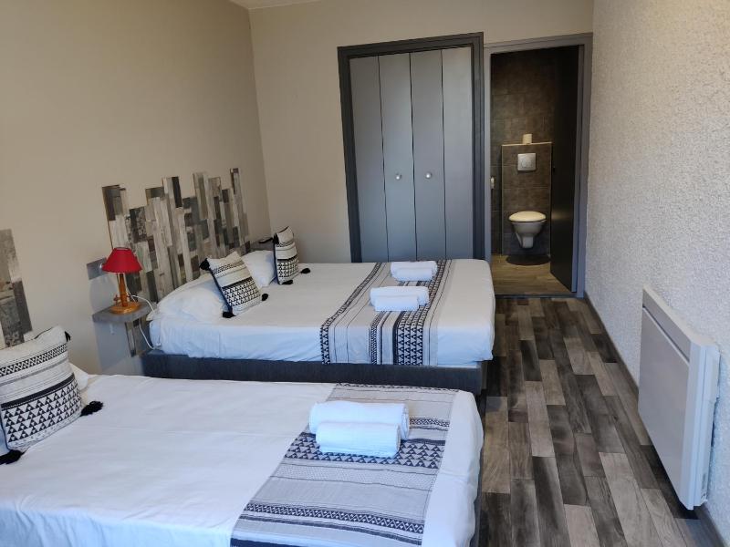 Triple Room image 1