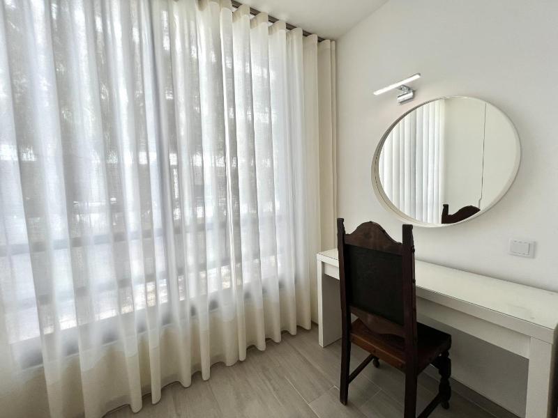 Beachside Apartment - With Pool by HD PROPERTIES - image 24