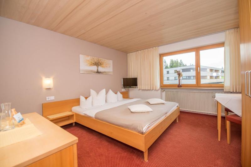 Double Room without Balcony image 1