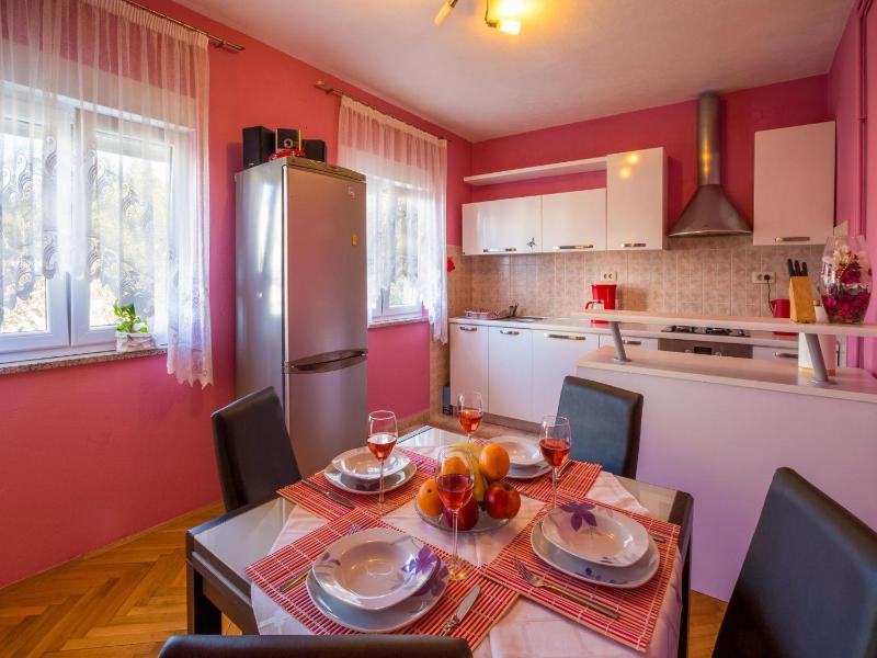 Apartment Mariposa - image 16