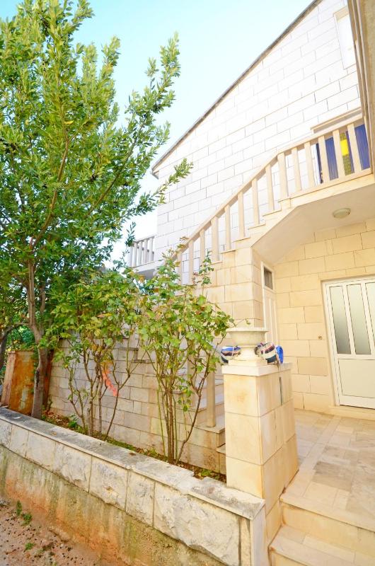 Apartment Jerka - image 6