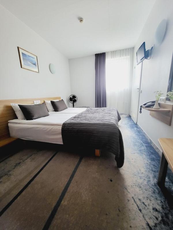 Double Room image 1