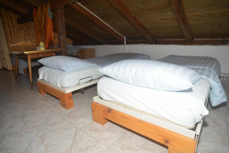 Three-Bedroom Holiday Home  image 2