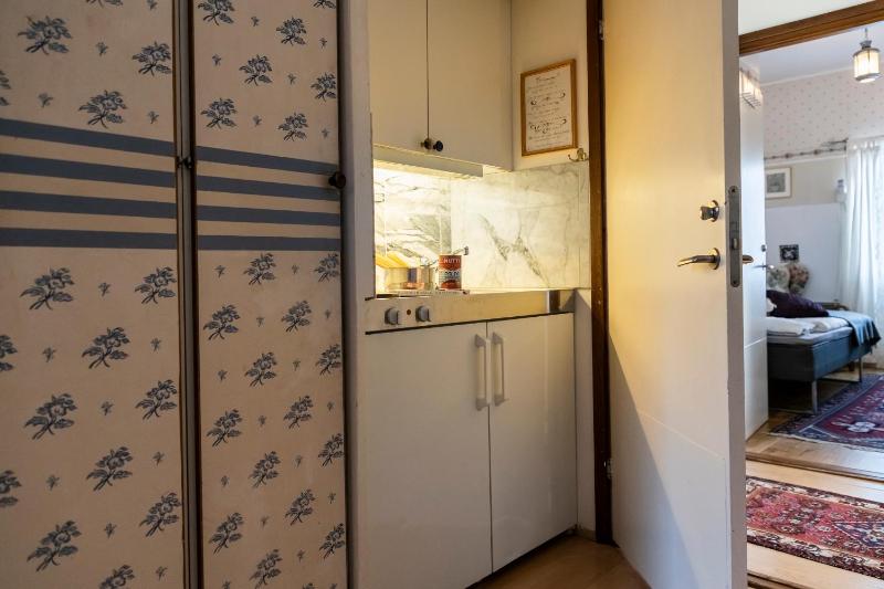 Apartment with Terrace (4 Adults) image 2
