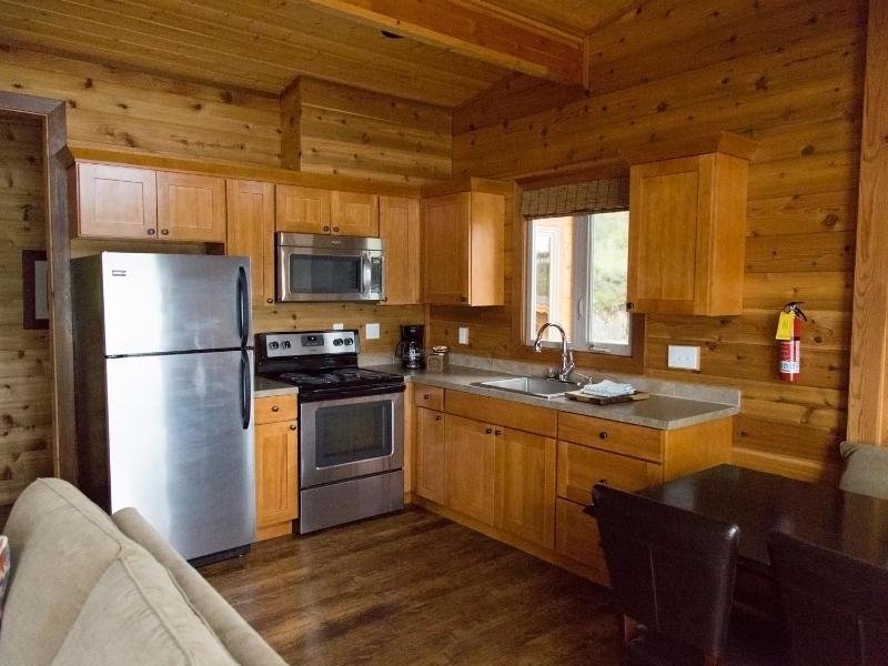 Two-Bedroom Chalet image 4