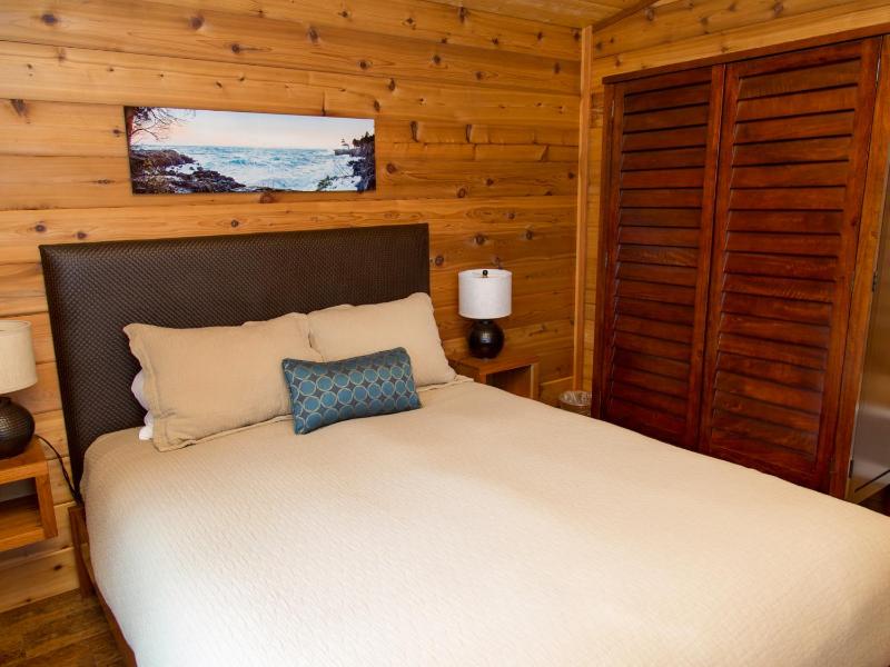 Two-Bedroom Chalet image 2