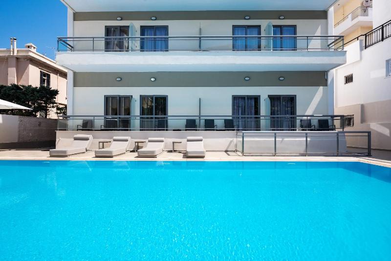 Classic Twin Room with Pool View image 2