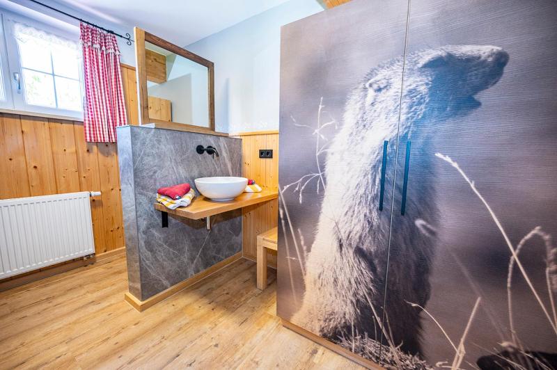 Triple Room with Bathroom image 4