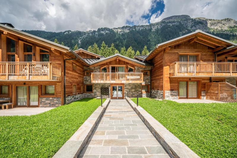 Apartment Celosia Chamonix - by EMERALD STAY - image 5
