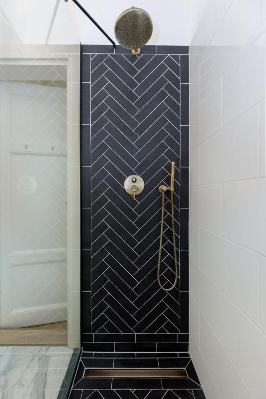One-Bedroom Apartment image 1