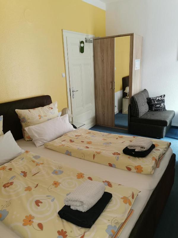 Double Room with Private Bathroom image 2