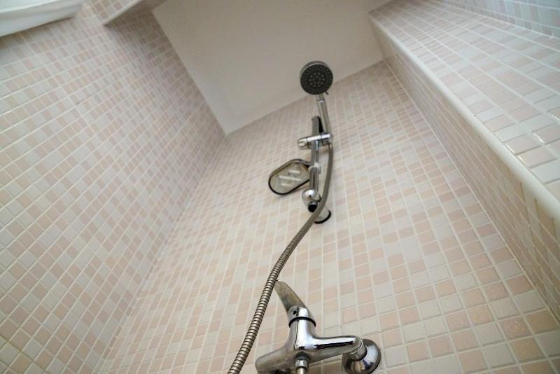 Standard Double Room image 4