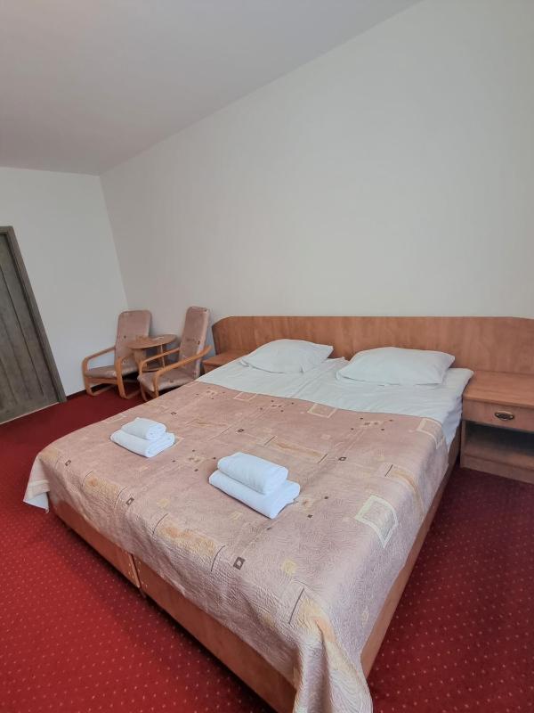 Double Room image 1