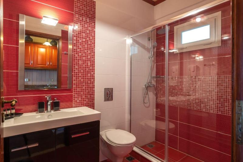 Panorama Exclusive Suites - image 27