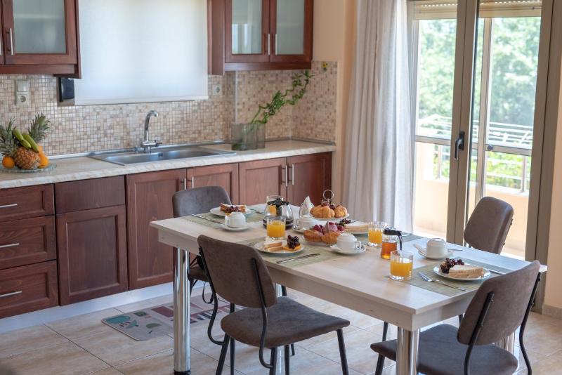 Libyan Sea Luxury Apartment 1 Images