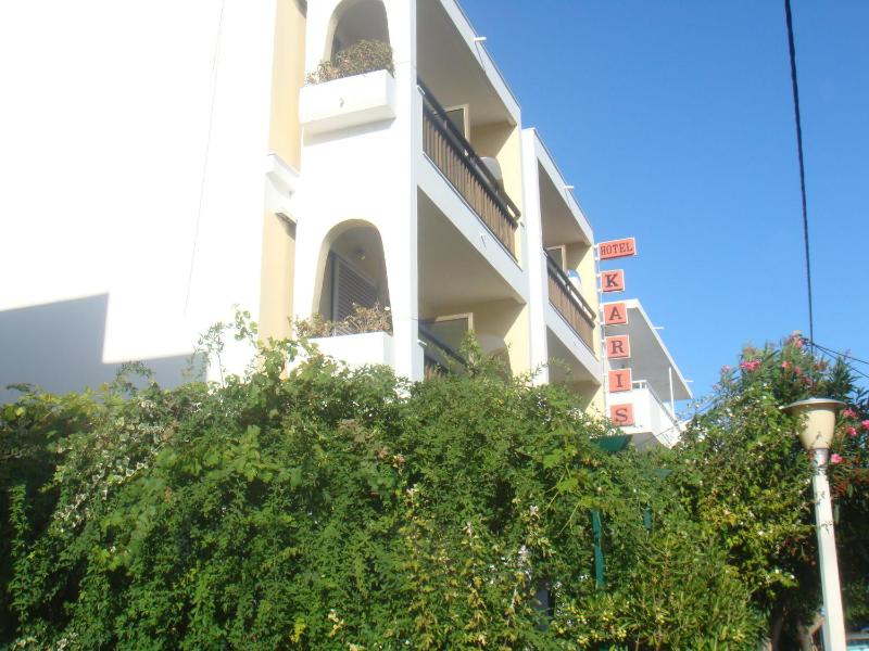 Karis Hotel - image 8