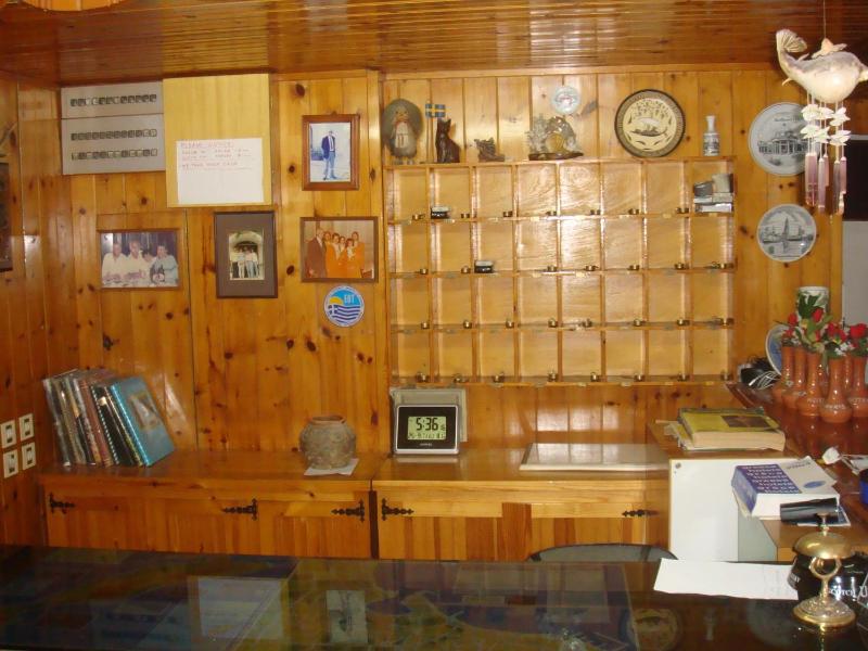 Karis Hotel - image 22