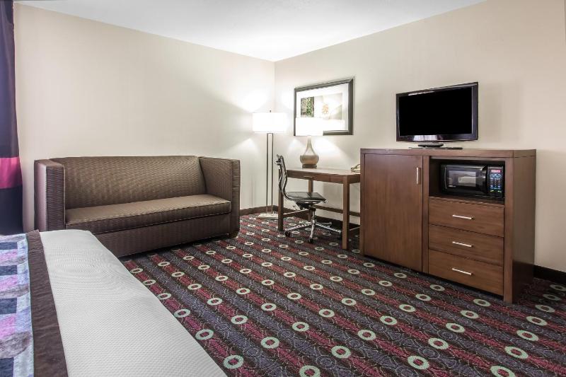 Double Room with Two Double Beds - Non-Smoking image 3