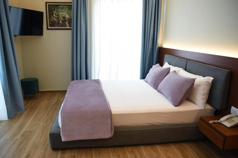 6 Milje Hotel - image 12