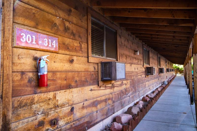 Red Stone Inn - image 18