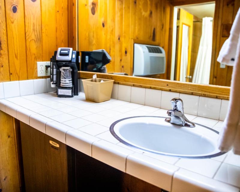 Big Horn Lodge - image 31