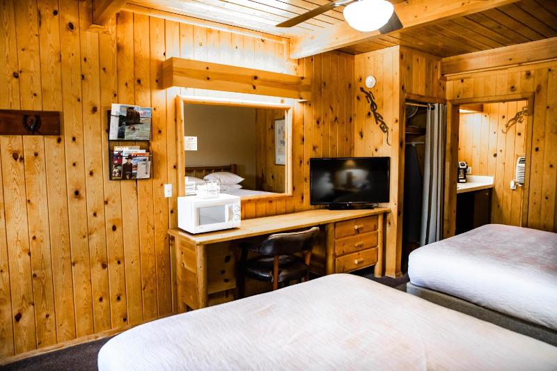 Big Horn Lodge - image 16