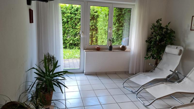 Small One-Bedroom Apartment image 4