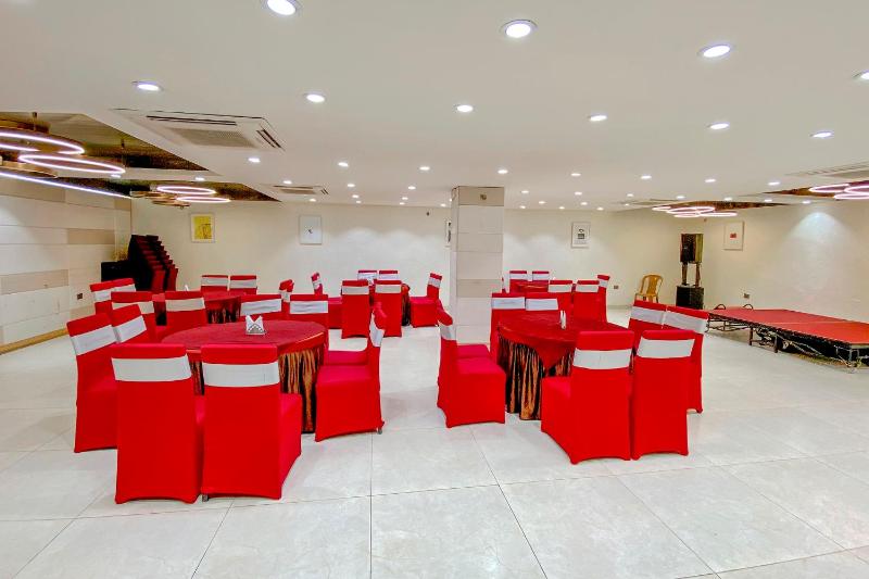 FabHotel Prime Oasis Blue - image 18